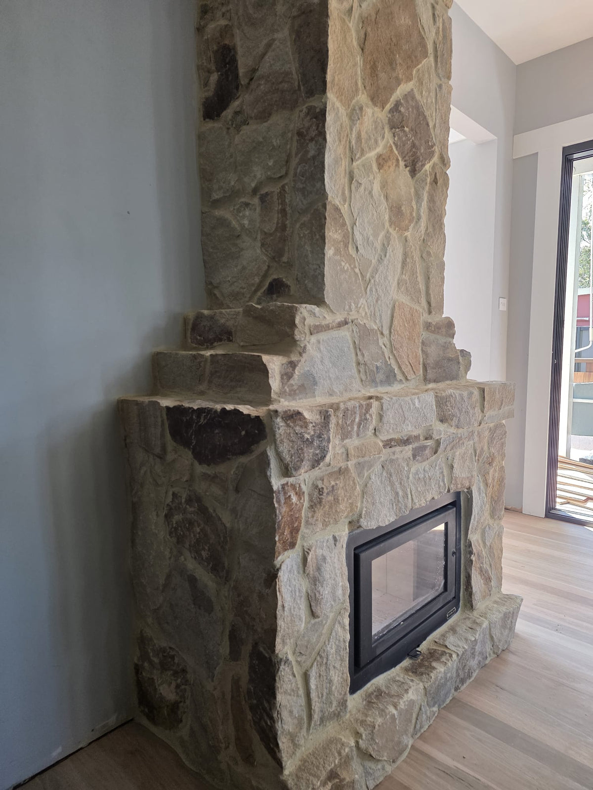 Fireplace and hearth detail