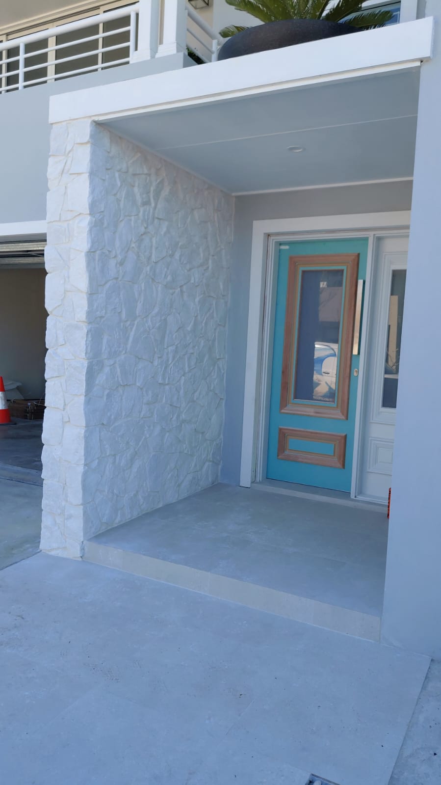 Natural free-form walling
